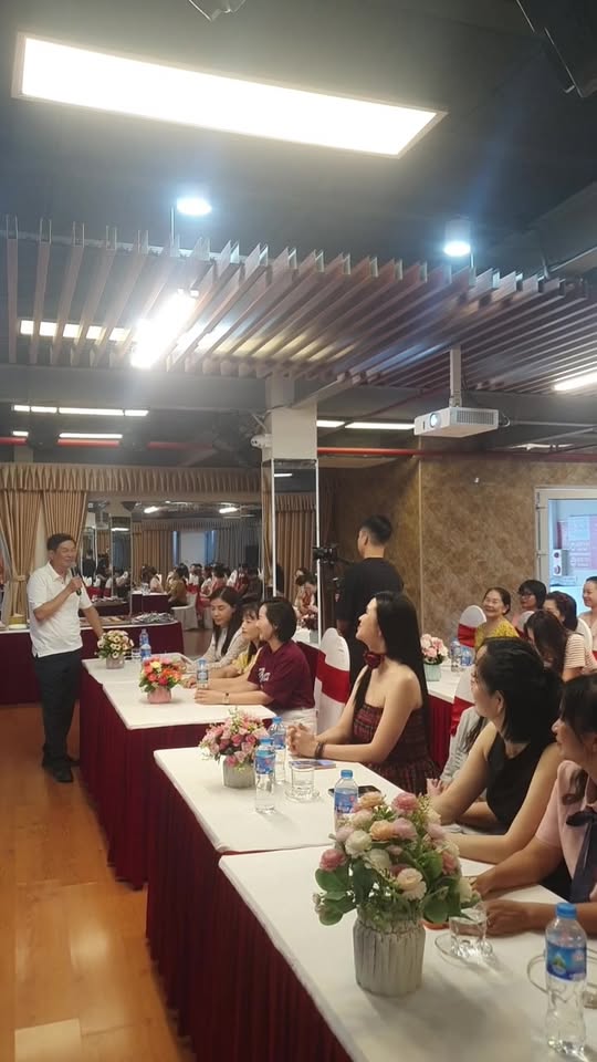 [🆕🇻🇳] Hương Anh Fitness & Yoga 🧘 Top1Yoga 🧘 20/10 ấm áp tại Hương Anh , shares-0✔️ , likes-26❤️️ , date-2025-10-20 22:15:10🇻🇳🇻🇳🇻🇳📰🆕