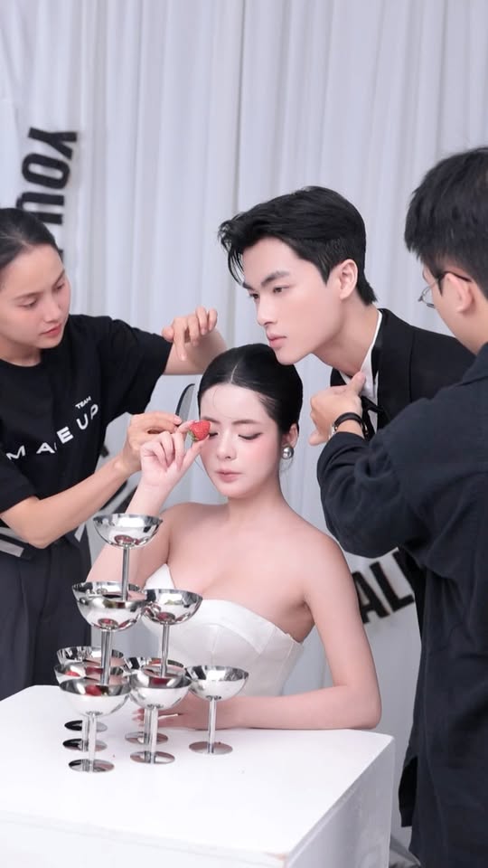 [🆕🇻🇳] LOU Wedding Studio 🤵🏻 Top1Wedding 👰🏻  Một bộ ảnh cưới không chỉ là những khung hình đẹp, mà là nơi lưu giữ từng khoảnh khắc chân thật giữa hai người. Ekip LOU luôn đặt cảm xúc của cô dâu chú rể , shares-0✔️ , likes-2❤️️ , date-2025-10-18 04:32:13🇻🇳🇻🇳🇻🇳📰🆕