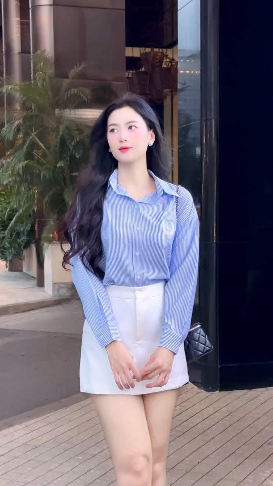 [🆕🇻🇳] Lavany 👕 Top1Fashion 👗  Nhẹ nhàng nhưng tinh tế đến từng chi tiết  Outfit cân trọn mọi lứa tuổi, mọi vóc dàng mà nàng nào cũng mê ~ , shares-0✔️ , likes-1❤️️ , date-2025-10-27 02:00:00🇻🇳🇻🇳🇻🇳📰🆕