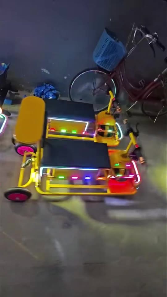 [🧸️🇻🇳] Thế giới xe điện trẻ em 🎈Top1Toys🧸️  Mẫu xuồng cánh gió mới của nhà em, lên đèn siêu đẹp siêu net ạ. Đã gồm đèn còi, độ lên 30A giá siêu mềm. , shares-0✔️ , likes-2❤️️ , date-2025-10-22 22:13:23🇻🇳🇻🇳🇻🇳📰🆕