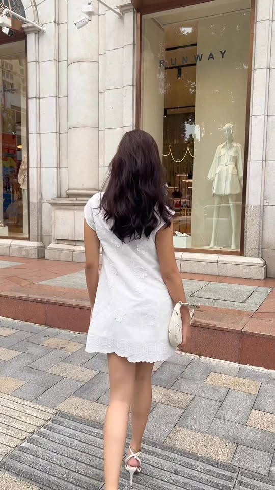 [🆕🇻🇳] Chipmunk Baby – Thương hiệu Việt Nam chuyên sản xuất và thương mại sản phẩm cho bé sơ sinh 🧑‍🧒❤️️👶⭐️ Chipmunk live r\u1ed3i \u1ea1″},”id”:”UzpfSTEwMDA2NzQ2MzU3NjY0ODpWSzoxMzQ0MzIxMDc3MzI2ODI0″},”accent_color”:”FF6A1D29″},”extensions”:{“prefetch_uris_v2”:[{ , shares-5✔️ , likes-104❤️️ , date-2025-10-18 16:13:00🇻🇳🇻🇳🇻🇳📰🆕