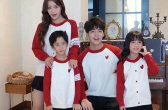 [🆕🇻🇳] Đồng Phục Gạo House – Là Xưởng sản xuất Áo Gia Đình, Áo Doanh Nghiệp, Công Ty, Áo Lớp, Áo Bảo Hộ… 👕 Top1Fashion 👗  Trời sắp giao mùa rồi đó, nhà mình kịp sắm áo ấm chưa? Nhà Gạo có mẫu áo vừa xinh vừa yêu lại còn ấm áp cực luôn nà!GẠO HOUSE – KẾT SỢI YÊU THƯƠNG
—— , shares-0✔️ , likes-0❤️️ , date-2025-10-19 19:05:52🇻🇳🇻🇳🇻🇳📰🆕