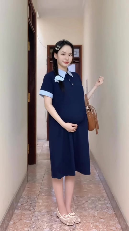 [🆕🇻🇳] L’AMME – THỜI TRANG THIẾT KẾ & PHỤ KIỆN BẦU QUỐC DÂN 👕 Top1Fashion 👗   Mong mãi thì trời cũng bắt đầu lạnh rồi, Remy Dress là lựa chọn lý tưởng trong thời tiết này.L’AMME hiện đang còn đủ size từ: 40kg – 80kg cùng ba gam  , shares-0✔️ , likes-9❤️️ , date-2025-10-19 03:56:41🇻🇳🇻🇳🇻🇳📰🆕