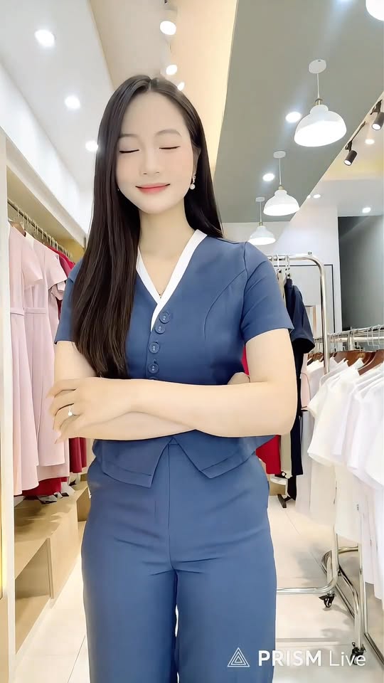 [🆕🇻🇳] NK Fashion Thời trang công sở phong cách Hàn Quốc 👕 Top1Fashion 👗  Mã sản phẩm: NKBD2412005
Khi mỗi ngày đến công sở là một hành trình khẳng định bản thân.
SET TỰ TIN ra đời để cùng bạn viết nên câu chuyện thành công, khôn , shares-0✔️ , likes-6❤️️ , date-2025-10-26 00:56:10🇻🇳🇻🇳🇻🇳📰🆕