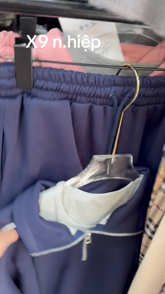 [🆕🇻🇳] Kho Buôn Ninh Hiệp Oanh Toản 👕 Top1Fashion 👗   nhóm nhặt xóm 9 cs2 chuyên new chọn mẫu , shares-0✔️ , likes-0❤️️ , date-2025-10-18 15:54:10🇻🇳🇻🇳🇻🇳📰🆕