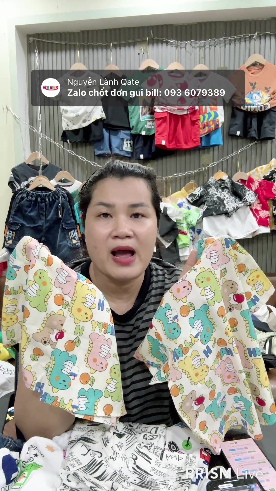 [🆕🇻🇳] BeQ Boutique – Thời trang thủ công cá tính tại Sài Gòn 🧑‍🧒❤️️👶⭐️ 𝐇𝐚𝐳𝐞𝐥 𝐥𝐢𝐧𝐞𝐧 𝐬𝐦𝐨𝐜𝐤𝐞𝐝 𝐝𝐫𝐞𝐬𝐬Hazel là để dành cho những nàng thơ bé xíu.Hazel được thêu thủ công với tất cả sự chăm chút bằng chất vải Linen mềm rũ, thoáng , shares-0✔️ , likes-5❤️️ , date-2025-11-25 18:32:32🇻🇳🇻🇳🇻🇳📰🆕