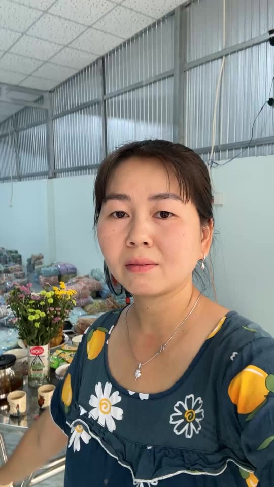 [🆕🇻🇳]  Xưởng Đồ Tole Xuyến Xuyến – SỈ và LẺ đồ tole mặc nhà cho mẹ, bé trai và bé gái! 🧑‍🧒❤️️👶⭐️ Mừng khai trương cn 2– Xưởng May Minh Phát
– 0939.67.11.60
Tuyển sỉ:
Địa Chỉ: Ấp Phú Lợi, xã Phú Hữu, huyện Châu Thành, tỉnh Hậu Giang (cũ). , shares-0✔️ , likes-9❤️️ , date-2025-10-30 16:39:47🇻🇳🇻🇳🇻🇳📰🆕