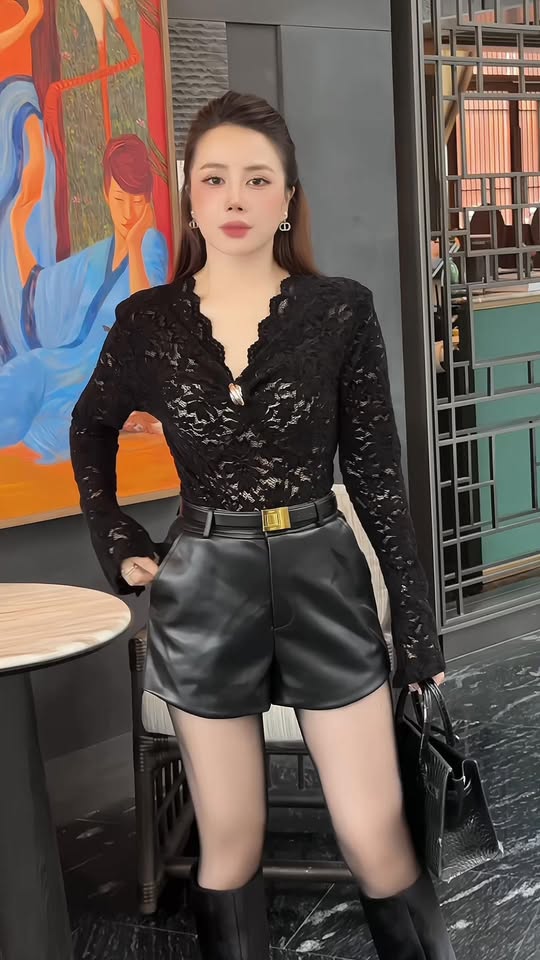 [🆕🇻🇳]  Minsu Kids 😎❤️️⭐️ Xả #130k còn 6y, 9/10y

 Váy tơ dệt nhung tim– Dáng công chúa, nhẹ như mây  xinh yêu lắm ạ

Thiết kế basic đính nơ 2 bên cầu vai sang chảnh. Chất voan tơ m , shares-0✔️ , likes-1❤️️ , date-2025-10-20 03:51:31🇻🇳🇻🇳🇻🇳📰🆕