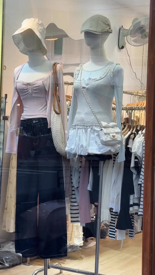 [🆕🇻🇳] Chappie  Cửa hàng quần áo 👕 Top1Fashion 👗  Emm mờii các bác di chuyển qua chappie ạ  , shares-0✔️ , likes-1❤️️ , date-2025-10-26 00:24:28🇻🇳🇻🇳🇻🇳📰🆕