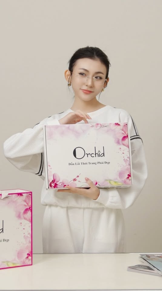 [🆕🇻🇳] Orchid DẪN LỐI THỜI TRANG PHÁI ĐẸP 👕 Top1Fashion 👗  Không cần dịp gì đặc biệt, anh vẫn chọn tặng mình điều tinh tế nhất. Một món quà từ Orchid, nhỏ thôi nhưng khiến trái tim đủ ấm cả ngày.
#Orchid #fashion  , shares-0✔️ , likes-93❤️️ , date-2025-10-29 21:13:35🇻🇳🇻🇳🇻🇳📰🆕