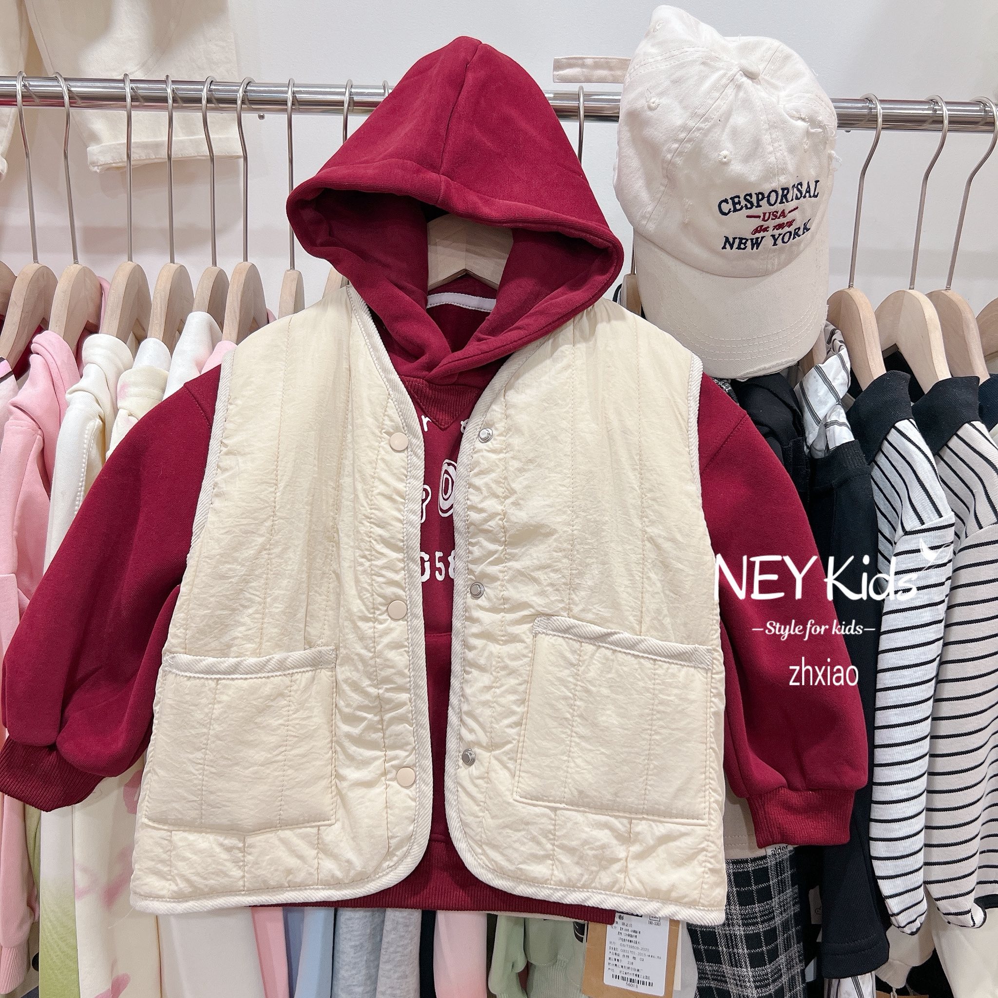 [🆕🇻🇳] Hạt Gạo Nhỏ  – Chuyên các sản phẩm dành cho Mẹ và Bé 🧑‍🧒❤️️👶⭐️ 𝐓𝐀̂̉𝐘 𝐆𝐈𝐔𝐍 𝐇𝐀̀𝐍 𝐐𝐔𝐎̂́𝐂 !!!
THUỐC TẨY GIUN ZELCOM (Hàn Quốc)
___________Công dụng Siro tẩy giun________
– Loại trừ các loại giun: giun móc, giun tóc, giun  , shares-0✔️ , likes-1❤️️ , date-2025-10-23 22:14:49🇻🇳🇻🇳🇻🇳📰🆕