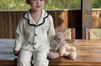 [🆕🇻🇳] MamimO Shop – Bán buôn – bán lẻ thời trang xuất khẩu trẻ em 😎❤️️⭐️ Pyjama mới về – e bán ko bít bao nhiu bộ rồi. Hàg QCCC hãg này chất cotton mềm mịn đẹp vô cùng khách nhận 100% đê mê
Sz : 130 đến 160
Pr : 225 k
Combo 2b  , shares-0✔️ , likes-23❤️️ , date-2025-10-20 05:15:38🇻🇳🇻🇳🇻🇳📰🆕