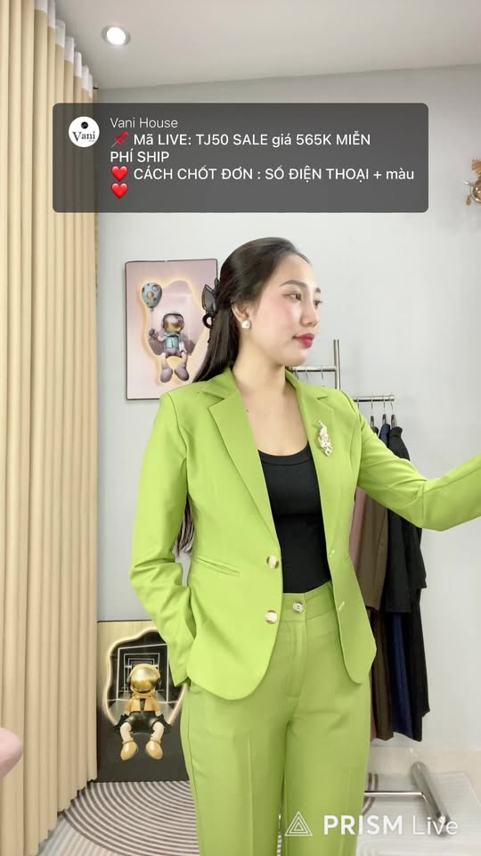 [🆕🇻🇳] April Bridal – Váy cưới, váy dự tiệc thiết kế 🤵🏻 Top1Wedding 👰🏻  +1 thiết kế siêu bling cho các dâu yêu
Ib April để đặt lịch thử váy nàng nhé!
_________________________________
𝘼𝙋𝙍𝙄𝙇 𝘽𝙍𝙄𝘿𝘼𝙇 – 𝙒𝙀𝘿𝘿𝙄𝙉𝙂 𝘿𝙍𝙀𝙎𝙎
Tiktok: apr , shares-0✔️ , likes-1❤️️ , date-2025-10-26 19:02:29🇻🇳🇻🇳🇻🇳📰🆕