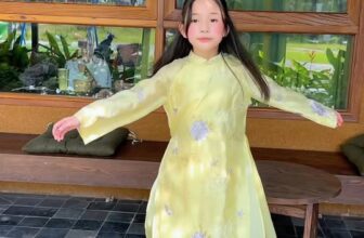 [🆕🇻🇳]  Milky Baby Shop – Thời trang bé yêu 🧑‍🧒❤️️👶⭐️ Thêm cực phẩm áo dài độc quyền này cả nhà ơi
Ai thích đẹp – độc thì về với đội nhà e!
Đừng chờ ảnh các bác ơi! Mẫu nào lên đẹp em mới nhận đơn nha – ảnh lê , shares-0✔️ , likes-0❤️️ , date-2025-10-27 21:13:22🇻🇳🇻🇳🇻🇳📰🆕