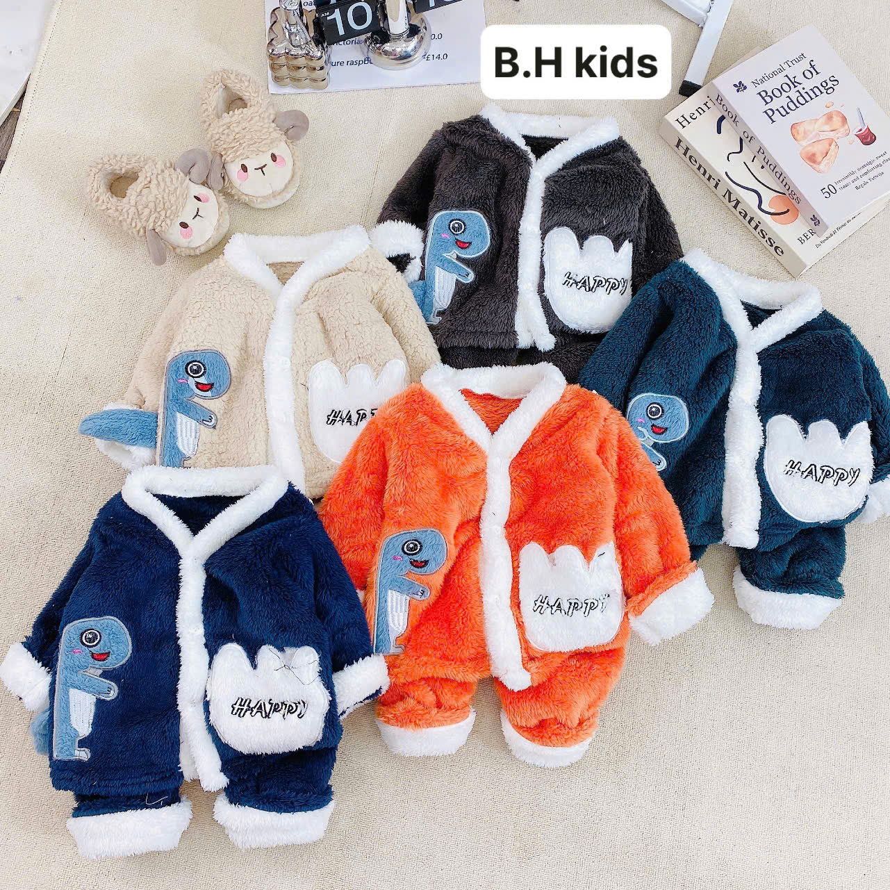 [🆕🇻🇳] MiDu Kid – Chuyên sỉ lẻ thời trang cho bé 🧑‍🧒❤️️👶⭐️ Mùa đông sắp ùa về, sắm áo Bông“tránh rét” cho bé ngay thuii các mom ơii!
Trời lạnh mẹ phối em này cùng 1 chiếc áo bình thường là con bao ấm
Năm nay dự báo , shares-0✔️ , likes-1❤️️ , date-2025-10-23 19:30:00🇻🇳🇻🇳🇻🇳📰🆕