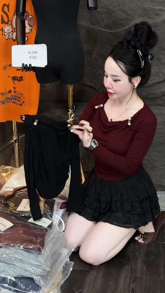 [🆕🇻🇳] Ngọc Mun Store 👕 Top1Fashion 👗  Cu1ee9 chu00e2n thu00e0nh mu00e0 su1ed1ngnThu1ee9 u0111u1eb9p u0111u1ebd lu00fac nu00e0o cu0169ng cu1ea7n thu1eddi gian ud83eudd0dn#E466 , shares-2✔️ , likes-141❤️️ , date-2025-10-27 04:56:05🇻🇳🇻🇳🇻🇳📰🆕