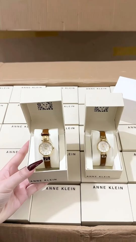 [🆕🇻🇳] AgoZ Shop – Cửa hàng quần áo nữ 👕 Top1Fashion 👗   HÀNG HIẾM ÔM ĐƯỢC GIÁ SALE 3⃣xx  ẢNH THẬT , CLIP THẬT
ĐEO vào SANG CHẢNH CẢ NGƯỜI luôn íĐeo lên sáng trưng, xinh mê, chuẩn bị lễ là có đồ đẹp n , shares-0✔️ , likes-0❤️️ , date-2025-10-27 21:03:36🇻🇳🇻🇳🇻🇳📰🆕