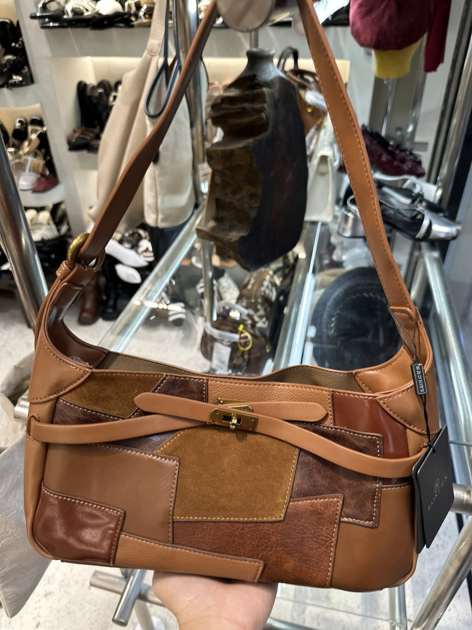 [🆕🇻🇳] GIC Bag&Shoes – Giày dép – túi xách – mắt kính 👕 Top1Fashion 👗  #𝐍𝐞𝐰𝐰#𝐍𝐞𝐰𝐰
, shares-0✔️ , likes-0❤️️ , date-2025-10-24 19:33:56🇻🇳🇻🇳🇻🇳📰🆕