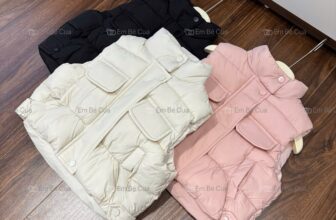 [🆕🇻🇳]  EM BÉ CUA – Chuyên order Quảng Châu cao cấp, thời trang phong cách, thương hiệu, VNXK  🧑‍🧒❤️️👶⭐️ Vội vã lên mấy xị ơi #139kkkk/c
Nghe nói năm nay lạnh lắm í
Gile nhà em năm nào cũng tuyệt đối lun.
Bé trai bé gái lên mẫu đều okila lun nhá
Bán 1 đợt để , shares-0✔️ , likes-3❤️️ , date-2025-10-23 04:05:09🇻🇳🇻🇳🇻🇳📰🆕