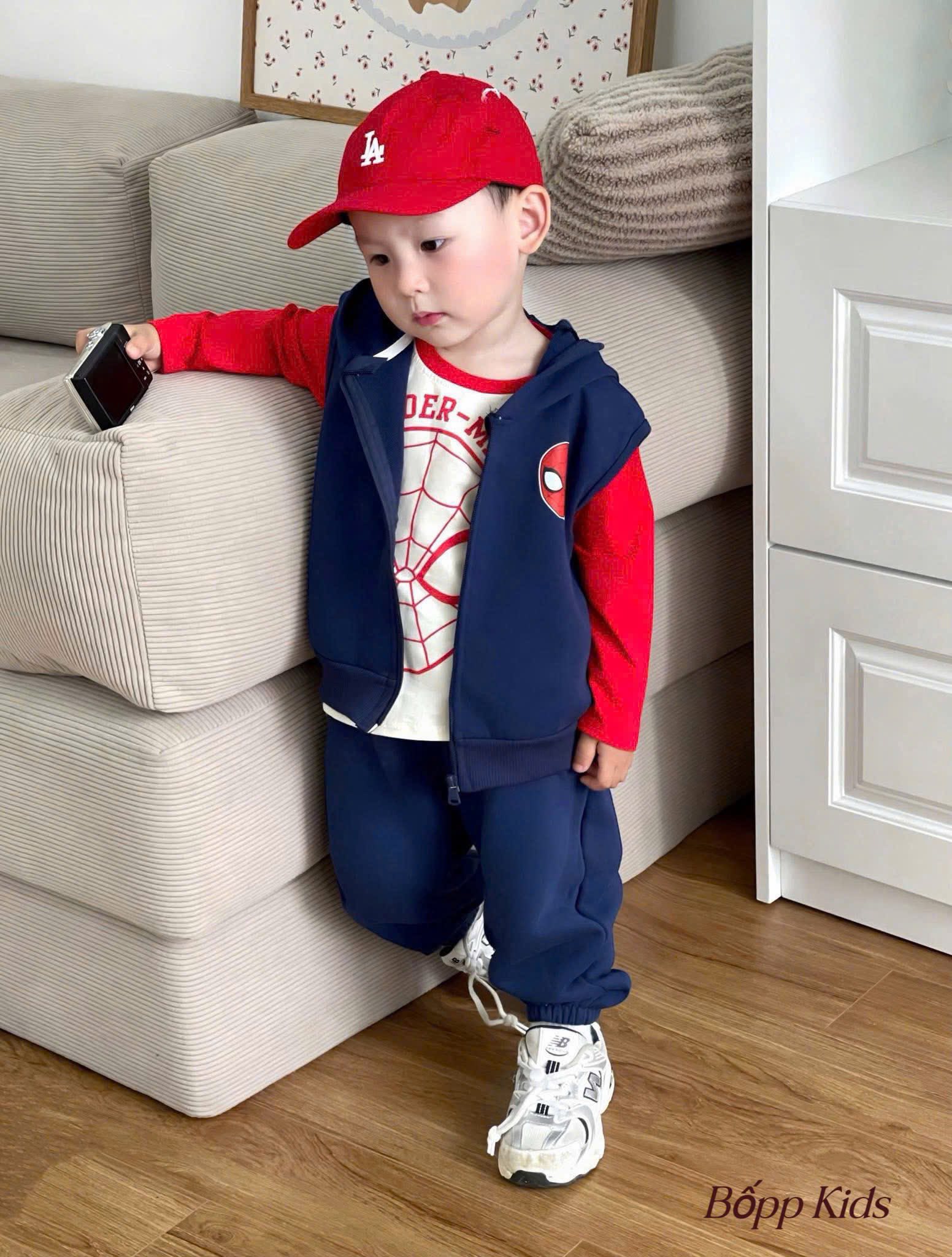 [🆕🇻🇳] Ánh thi kids_ chuyên sỉ lẻ quần áo trẻ em rẻ nhất 🧑‍🧒❤️️👶⭐️ Set này không chỉ khách mà e cũng chờ mãi nè  đỉnh lắm Bé nào mê nhện đừng bỏ qua BST mới này nhé ạ, mẫu new mới ra xinh xuất sắc.
   HOT KIDS : SET 3CT NỈ , shares-0✔️ , likes-0❤️️ , date-2025-10-26 01:03:09🇻🇳🇻🇳🇻🇳📰🆕