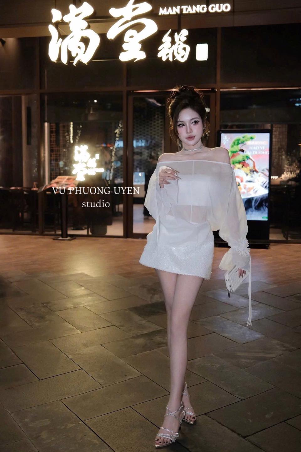 [🆕🇻🇳] The Monnis Quần áo (Thương hiệu) 👕 Top1Fashion 👗  Anh nói thử xem, vẻ đẹp này đã đủ để anh say 1 đời chưa ?HÀNG CÓ SẴN SIZE S,M,L
Ship COD toàn quốcMua hàng tại các trang TMDT của shop:
Shopee :V , shares-0✔️ , likes-0❤️️ , date-2025-10-26 05:00:56🇻🇳🇻🇳🇻🇳📰🆕
