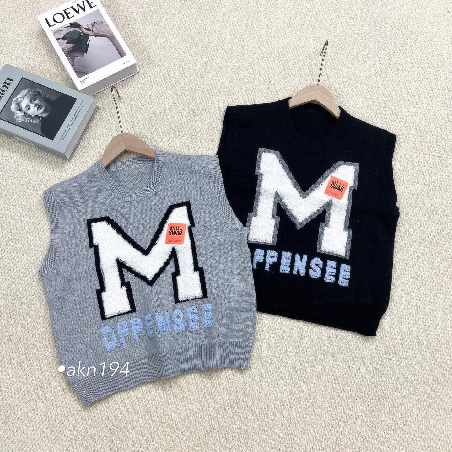 [🆕🇻🇳] MYS Fashion – Chuyên Phân Phối Quần Áo Giá Sỉ 👕 Top1Fashion 👗  Em sẵn ạ
Gile len chữ M siêu đẹp các ty nha
Len dầy mềm, chữ thêu xù nổi sịn sò lắm ạ#195k _freeshipAkn194
, shares-0✔️ , likes-0❤️️ , date-2025-10-27 22:46:56🇻🇳🇻🇳🇻🇳📰🆕