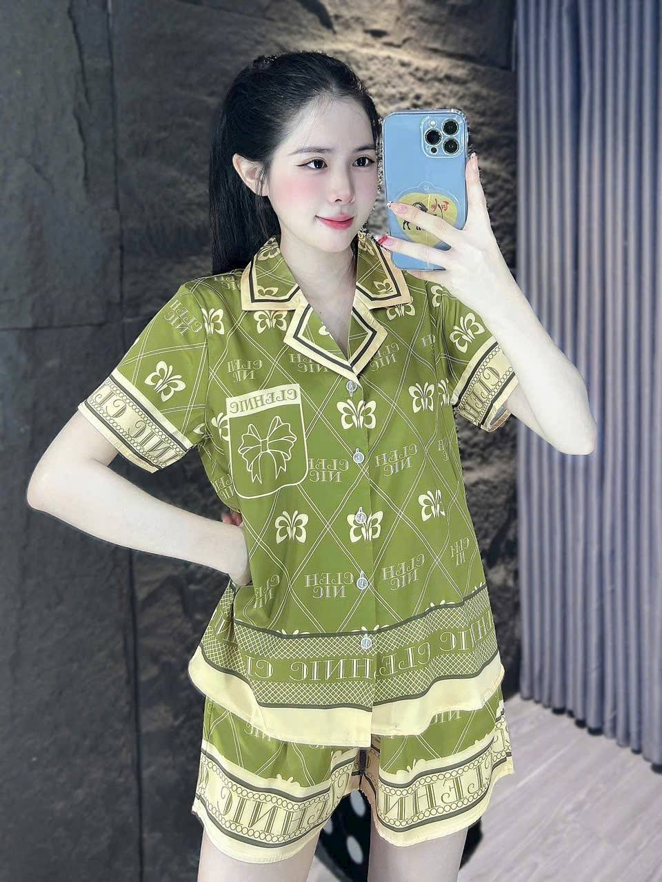 [🆕🇻🇳] Ái Nhân Pizama – SHOP ĐỒ BỘ 👕 Top1Fashion 👗   HÀNG SẴN KHO
ĐÙI TRUYỀN THỐNG: 105
Freesize: 40-60kg
Ship COD + được kiểm tra hàng.
Sỉ từ 5bộ => Ko cọc
Có tuyển CTV + sỉ order nhặt mẫuZALO s , shares-0✔️ , likes-0❤️️ , date-2025-10-29 14:55:31🇻🇳🇻🇳🇻🇳📰🆕