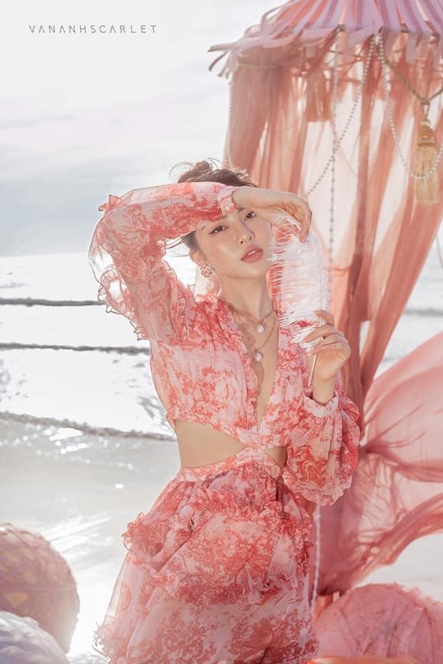 [🆕🇻🇳]  Giày Dép Trẻ Em Xuất Khẩu – TiTo Shop  🧑‍🧒❤️️👶⭐️
SANDAL SIÊU NHỆN
Đế dẻo chống trơn trượt tốtQuai dán, kèm móc điều chỉnh kích cỡ chắc chắn, đảm bảo cho dép luôn ôm sát bàn chân bé, giúp bé thoải má , shares-0✔️ , likes-3❤️️ , date-2020-07-26 23:25:49🇻🇳🇻🇳🇻🇳📰🆕