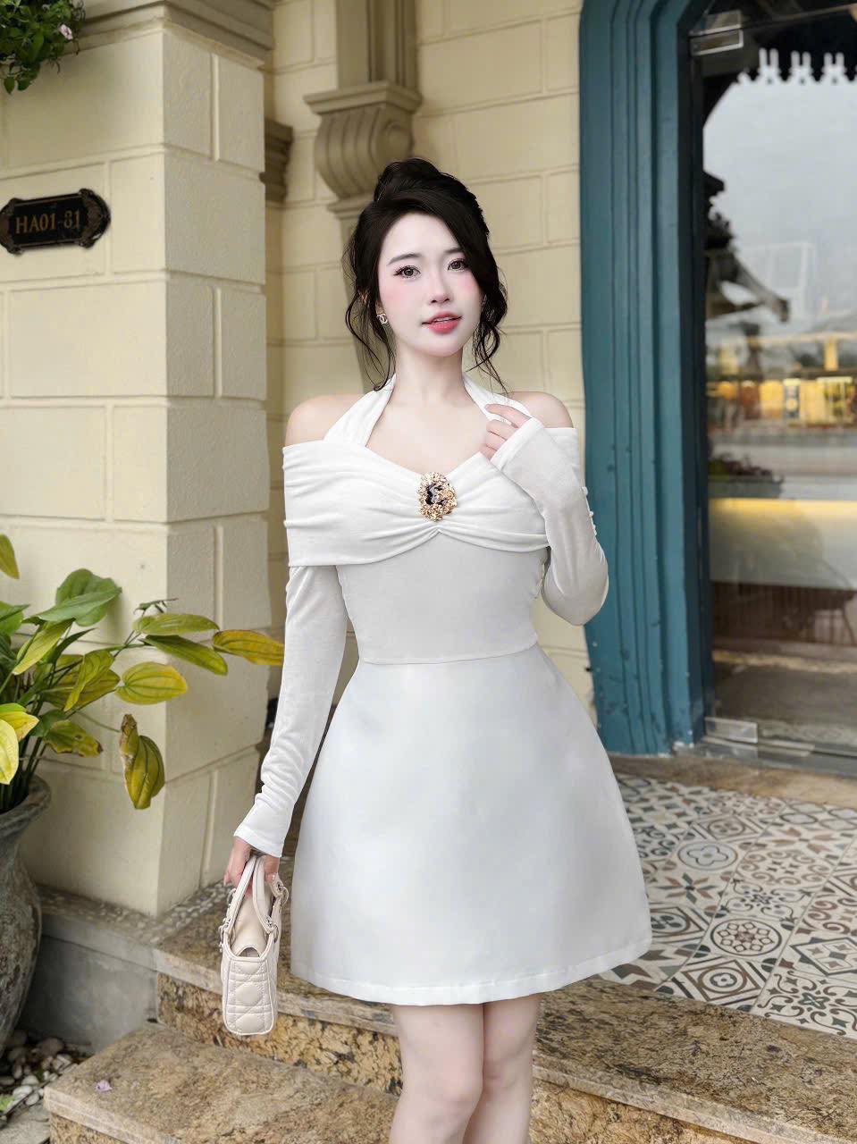 [🆕🇻🇳] NuHye Dehi – Chuyên Hàng Thời Trang Thiết Kế, Thời Trang hot trend 👕 Top1Fashion 👗  Mã 790
Váy tapta phối nhúng kèm phụ kiện
Size:  S/M/L
Màu sắc: Đen, đỏ, trắng
Chất liệu: Tapta phối nhúng
, shares-0✔️ , likes-3❤️️ , date-2025-03-15 20:31:10🇻🇳🇻🇳🇻🇳📰🆕