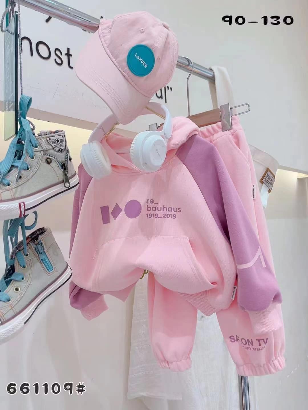 [🆕🇻🇳] Baby Brand Chuyên sữa đồ ăn dặm cho bé 🧑‍🧒❤️️👶⭐️ Trả video mua hàng tại Pháp chuyến mới về , shares-0✔️ , likes-2❤️️ , date-2023-07-18 16:40:33🇻🇳🇻🇳🇻🇳📰🆕