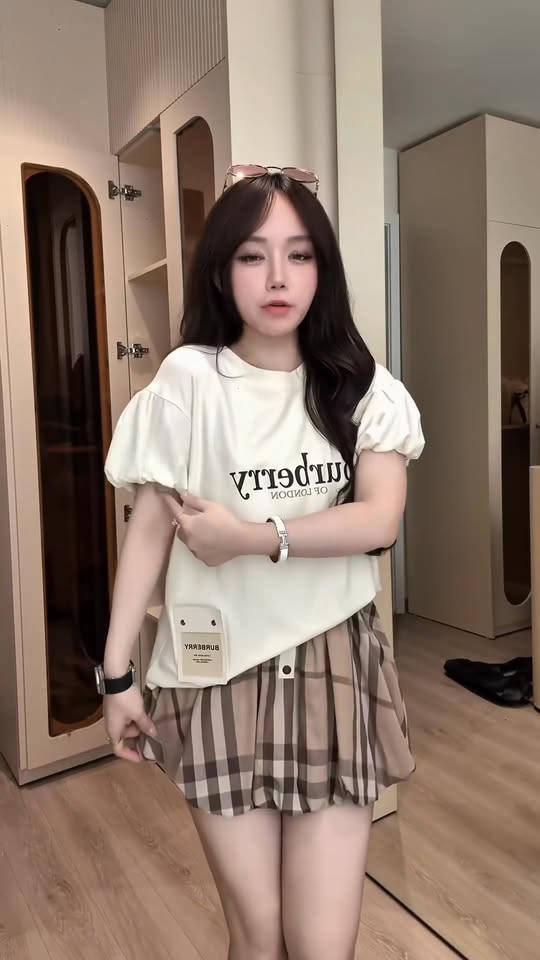 [🆕🇻🇳] Li shop – Cửa hàng quần áo 👕 Top1Fashion 👗  Lên ngay em set dễ thương dã man
HACK TUỔI nữa nhennn
Size S-M-L
Kiểm hàng thoải mái trước khi nhận ạ. , shares-0✔️ , likes-0❤️️ , date-2025-05-03 23:27:18🇻🇳🇻🇳🇻🇳📰🆕