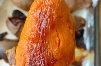 [🆕🇻🇳] Mơ – Fruits and Flowers – Set quà tặng trái cây và hoa tươi cao cấp 🍔 Top1Food  🍜 Ngày mai Mơ có lại khoai lang mật nướng nhen khách ơi.Mấy nay khách nhắn tin hỏi khoai nhiều quá nhưng Mơ chưa kịp có mẻ khoai đủ mật để nướng. Khách ch , shares-2✔️ , likes-2❤️️ , date-2025-07-21 17:57:31🇻🇳🇻🇳🇻🇳📰🆕