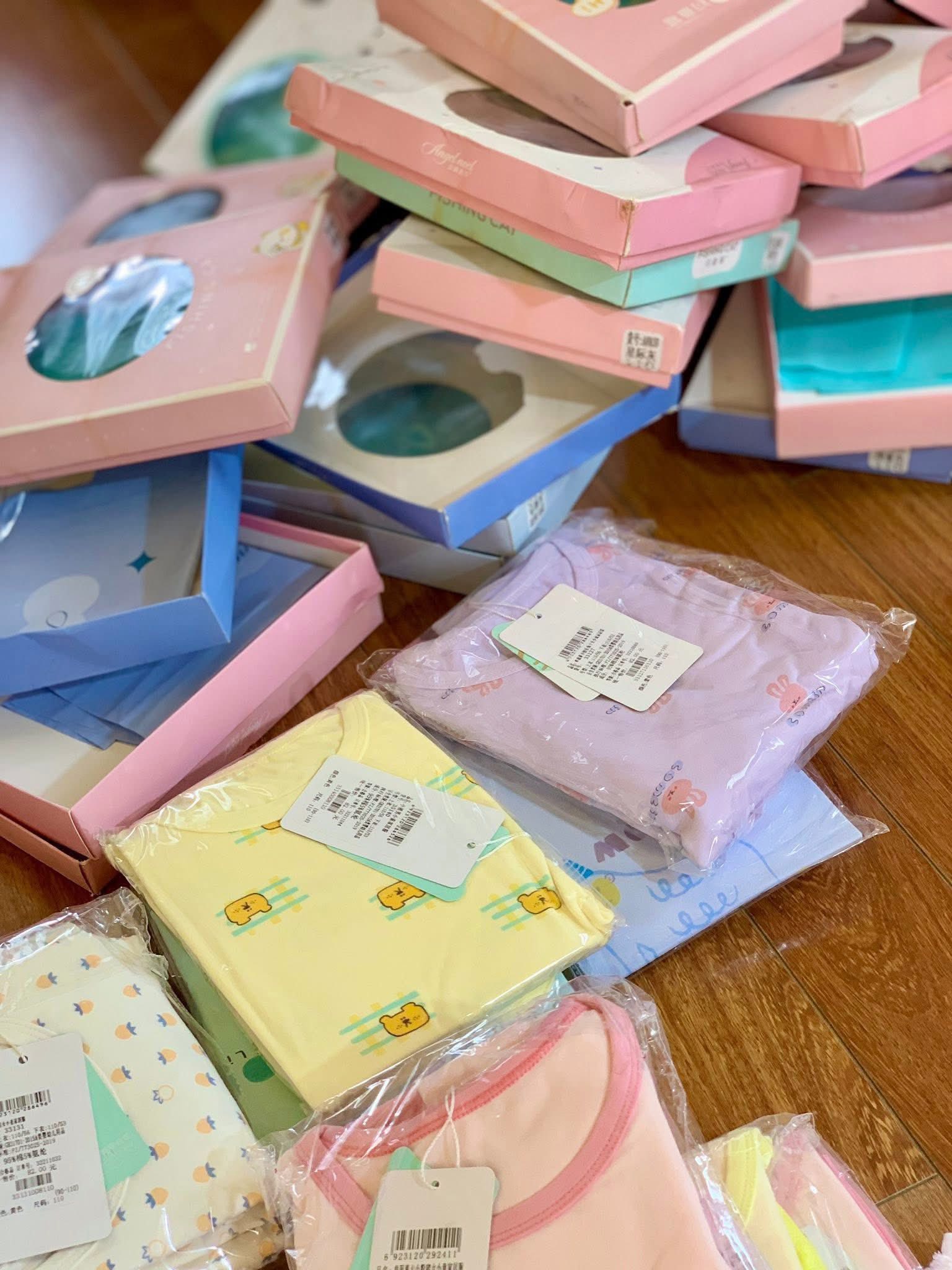 [🆕🇻🇳] Mimi.Bibi – Cửa hàng nhỏ bán quần áo 🧑‍🧒❤️️👶⭐️ Xinh như này mà ko mua thì mua gì mấy bà ui
, shares-0✔️ , likes-3❤️️ , date-2025-10-26 19:31:07🇻🇳🇻🇳🇻🇳📰🆕