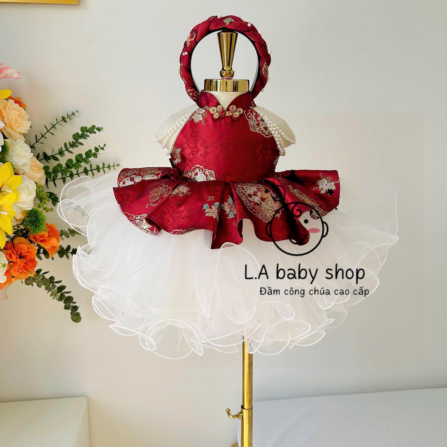 [🆕🇻🇳] Hai Yen Tran Boutique 👕 Top1Fashion 👗  Tôi khuyên các bạn cứ xinh đẹp vào. Người yêu không thích, thẳng khác nó thích! , shares-0✔️ , likes-16❤️️ , date-2025-11-02 06:08:56🇻🇳🇻🇳🇻🇳📰🆕