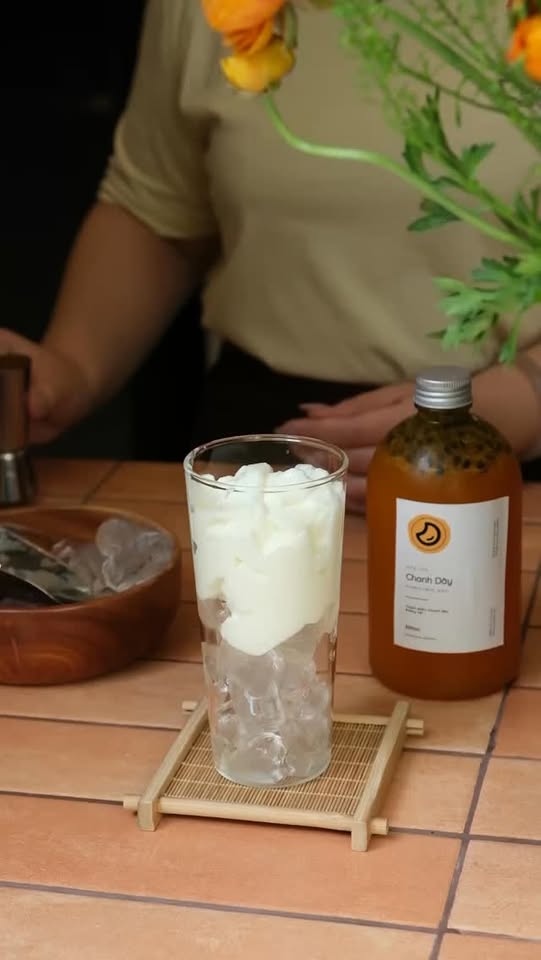 [🆕🇻🇳] Vothyca.eatery – Thực phẩm & Đồ uống 🍔 Top1Food  🍜 Sao có thể cưỡng lại được 1 ly sữa chua chanh dây tươi mát lại còn ngonn  , shares-0✔️ , likes-5❤️️ , date-2025-10-13 20:58:07🇻🇳🇻🇳🇻🇳📰🆕