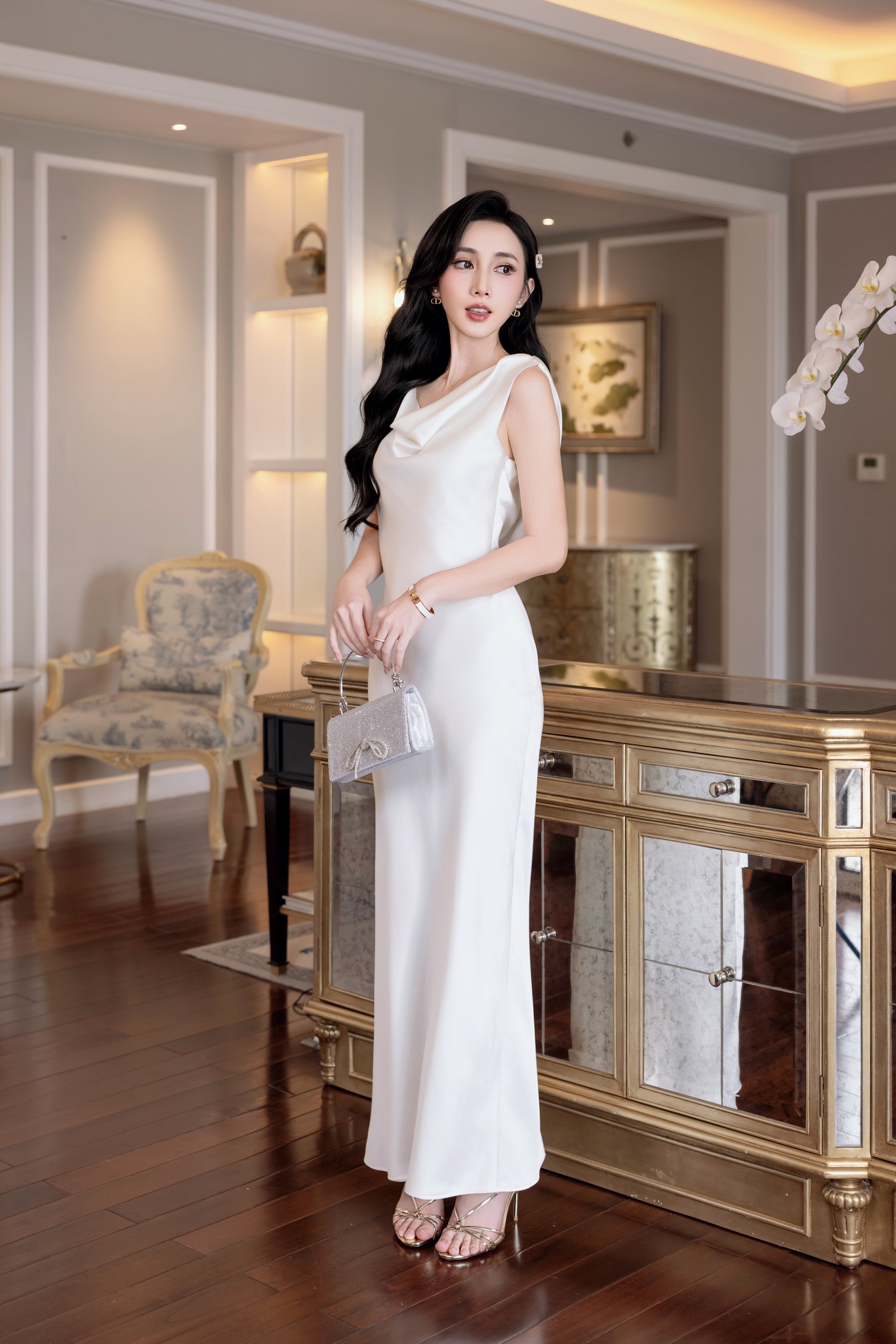 [🆕🇻🇳] LỤA Studios – Don’t hesitate to show your beauty 👕 Top1Fashion 👗  Thanh lịch, lady dành riêng tại những bữa tiệc tối sang trọng.Đặt hàng ngay tại LỤA STUDIOS.
S/M/L/XL
Worldwide Shipping
(Lụa Studios accepts customiz , shares-3✔️ , likes-10❤️️ , date-2025-10-17 15:19:30🇻🇳🇻🇳🇻🇳📰🆕