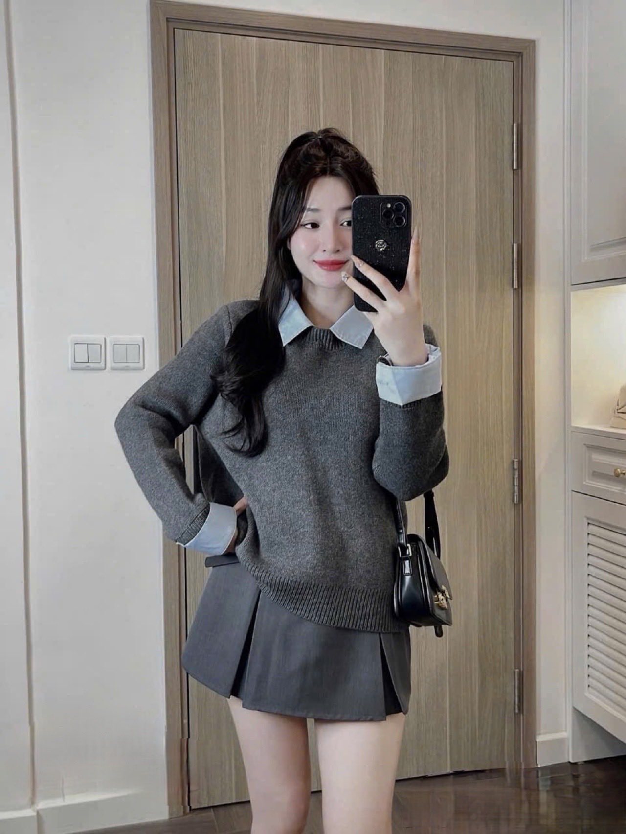 [🆕🇻🇳] Nhung Closet – Cửa hàng quần áo 👕 Top1Fashion 👗  Mã áo len so hot năm ngoái nhà em nè
Năm nay em về số lượng lớn nên đc giá siêu iu đãi nha
Bỏ qua 3xx đi – chốt đơn 2xx liền nè các chế ơi
Em về sẵn rồi , shares-0✔️ , likes-6❤️️ , date-2025-10-17 01:29:00🇻🇳🇻🇳🇻🇳📰🆕