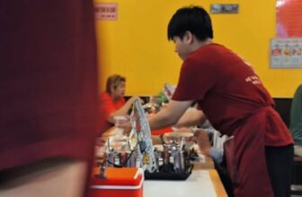 [🆕🇻🇳] Bếp Ông Lập – Hệ Thống Bún Bò Thố Đá 🍔 Top1Food  🍜  “Tọa độ” Bún Bò Thố Đá “quốc dân” này thì khó mà khum biết. Nóng hổi, đậm vị, topping “ngập mặt”. Tag lẹ 3 đứa “cạ cứng” tối nay “chốt đơn” liền! #bepongl , shares-0✔️ , likes-10❤️️ , date-2025-10-29 03:49:27🇻🇳🇻🇳🇻🇳📰🆕