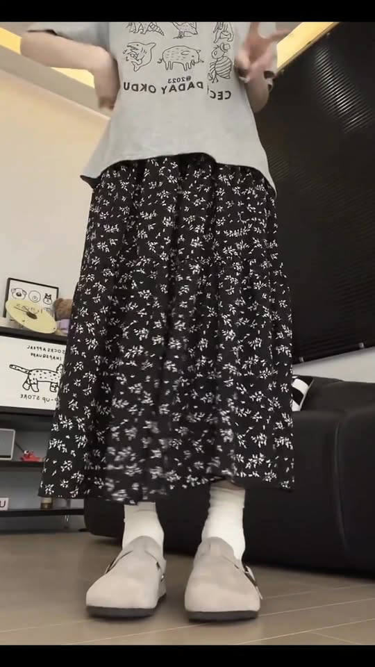 [🆕🇻🇳] THOCA HOUSE – CỬA HÀNG ONLINE 👕 Top1Fashion 👗   SIÊU SALE MÙA THU  Chân váy hoa nhí phối giản dị vẫn xinh #thocahouse #chanvay #dress #girls #fashion #vintage #reels #videos , shares-0✔️ , likes-0❤️️ , date-2025-10-23 02:49:37🇻🇳🇻🇳🇻🇳📰🆕