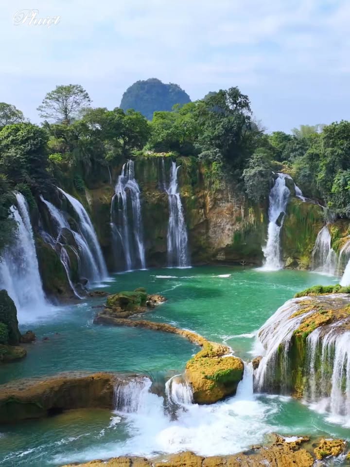[🆕🇻🇳] Phượt  ✈ Top1Travel 🌏✈️ Thác Bản Giốc – vẻ đẹp thiên nhiên hùng vĩ ở Cao Bằng  , shares-0✔️ , likes-26K❤️️ , date-2025-11-02 02:00:27🇻🇳🇻🇳🇻🇳📰🆕