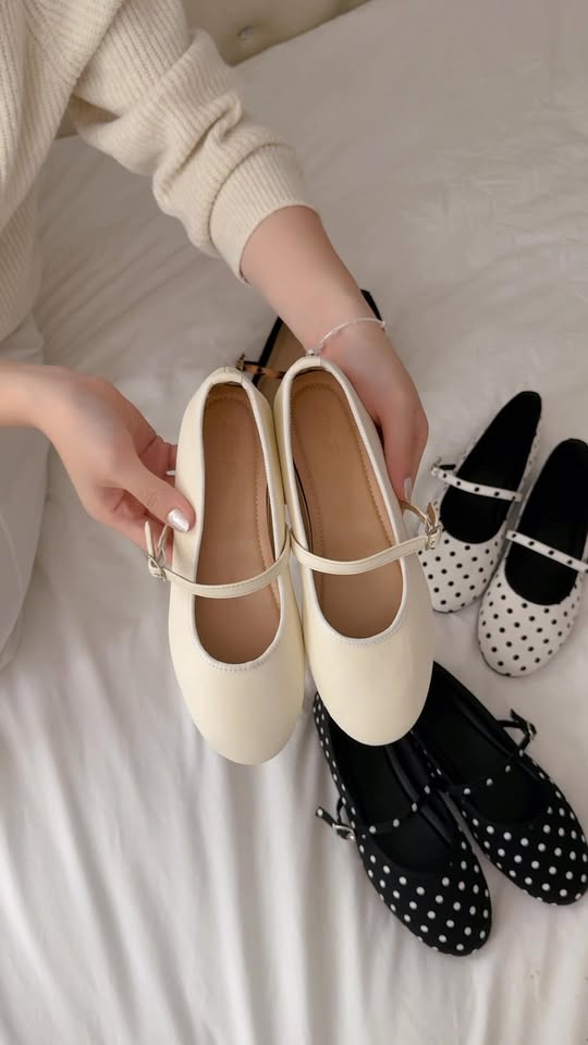 [🆕🇻🇳] Sim.P – Cửa hàng giày dép chất lượng VNXK được sản xuất tại Việt Nam  👕 Top1Fashion 👗  Búp bê đang hot nhà Sim.P chỉ có 1 từ là ÊM
#giaybupbe #simpshoes #giaycaogotdep #giaydepcongso #caogot #shoes , shares-0✔️ , likes-1❤️️ , date-2025-10-28 02:58:19🇻🇳🇻🇳🇻🇳📰🆕