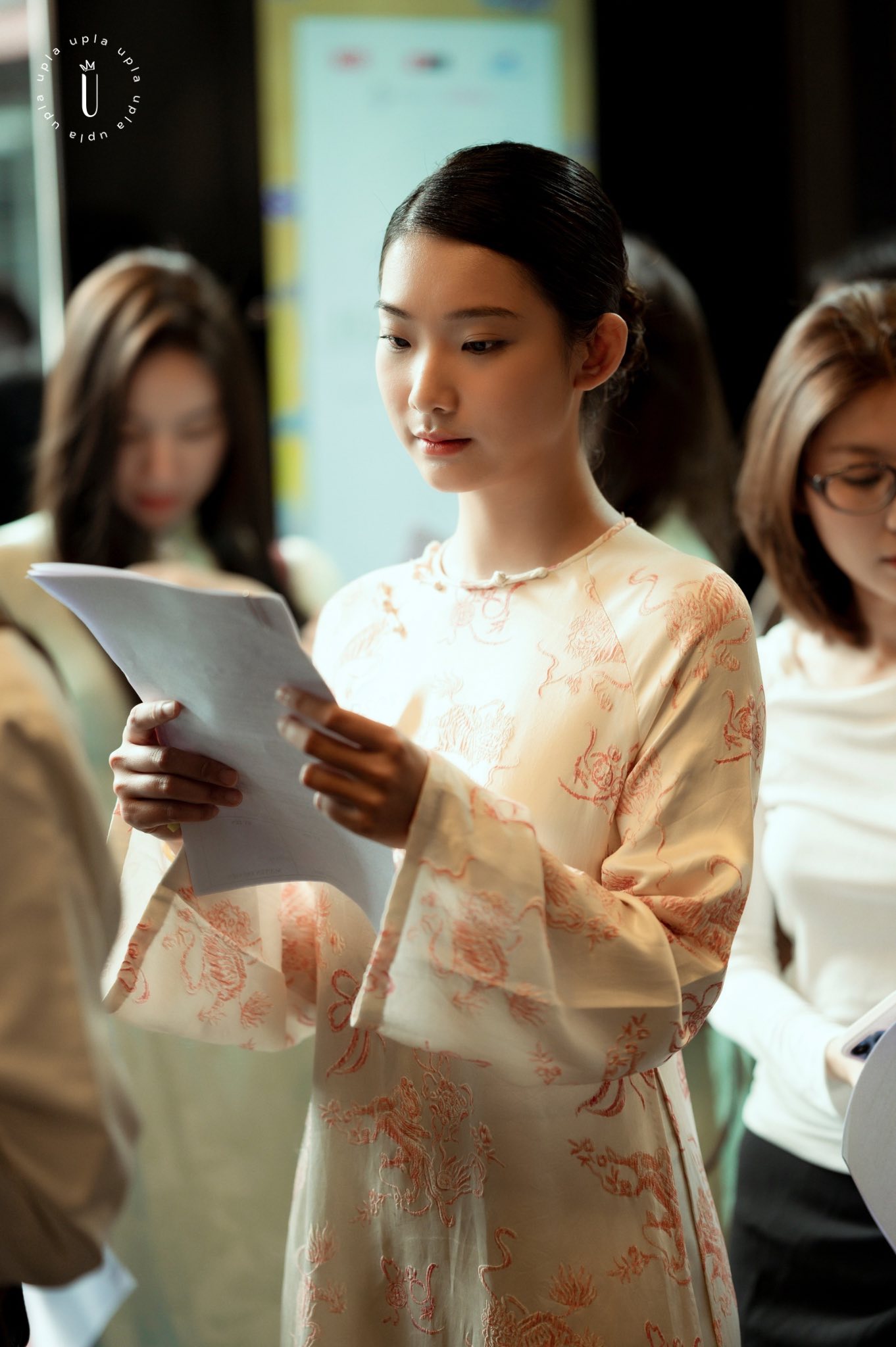 [🆕🇻🇳] Úpla – THỜI TRANG THIẾT KẾ CAO CẤP 👕 Top1Fashion 👗  𝗛𝗢𝗔̀𝗡𝗚 𝗛𝗔̣̂𝗨 𝗖𝗨𝗢̂́𝗜 𝗖𝗨̀𝗡𝗚 & 𝗡𝗔̀𝗡𝗚 𝗡𝗚𝗢̣𝗖 𝗗𝗜𝗘̂̃𝗠 𝗕𝗘̂𝗡 𝗧𝗔̀ 𝗔́𝗢 𝗗𝗔̀𝗜 𝗖𝗛𝗨 𝗦𝗔 𝗩𝐀̂𝗡 𝗞𝗛𝗢̂𝗜  𝗨́𝗣𝗟𝗔
Cảm ơn nàng Ngọc Diễm đã lựa chọn áo dài Chu Sa Vân Khôi cho vòn , shares-0✔️ , likes-19❤️️ , date-2025-10-24 17:41:03🇻🇳🇻🇳🇻🇳📰🆕