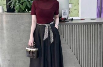 [🆕🇻🇳] KHÁNH NGÂN Boutique-Chuyên sỉ, lẻ đồ QCCC, Thiết kế CC, VNXK 👕 Top1Fashion 👗   SET ÁO ĐỎ MIX CHÂN VÁYChất áo siêu giãn, mặc lên sang chảnh – thiết kế 2 lớp áo cực thời trang
form váy xoè nhẹ, che khuyết điểm – tone mix trang nhã , shares-0✔️ , likes-0❤️️ , date-2025-10-31 15:12:04🇻🇳🇻🇳🇻🇳📰🆕