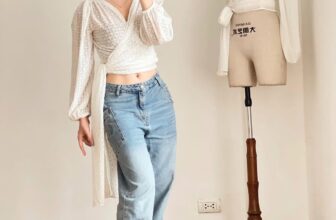 [🆕🇻🇳] Room 22 Studio – thương hiệu thời trang thiết kế cao cấp dành cho những người phụ nữ hiện đại 👕 Top1Fashion 👗   𝐏𝐞𝐨𝐧𝐲 – 𝐓𝐡𝐚𝐧𝐡 𝐋ị𝐜𝐡 𝐓ừ 𝐒ự 𝐓ố𝐢 𝐆𝐢ả𝐧Không cần cầu kỳ, chỉ với những đường thêu tinh tế trên nền vải thô cao cấp, 𝐏𝐞𝐨𝐧𝐲 đã đủ để nàng trở nên thật nổi bật  , shares-0✔️ , likes-3❤️️ , date-2025-10-31 03:00:31🇻🇳🇻🇳🇻🇳📰🆕