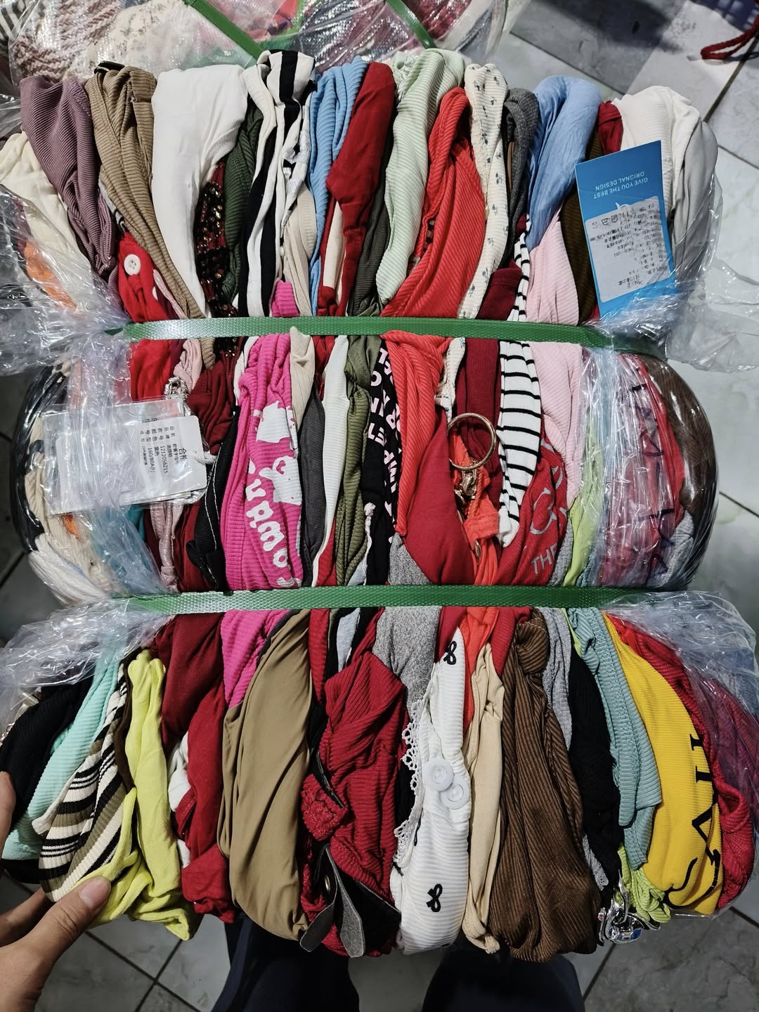 [🆕🇻🇳] Tổng Kho Hương Hàng Thùng 👕 Top1Fashion 👗  Áo 2 dây
, shares-0✔️ , likes-2❤️️ , date-2025-11-01 23:20:16🇻🇳🇻🇳🇻🇳📰🆕