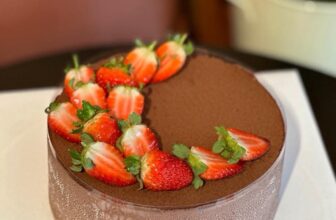 [🆕🇻🇳] Bối Bakery-Chuyên sỉ, lẻ các loại bánh bông lan trứng muối – bánh cheese – bánh chuối thượng hải- tiramisu 🍔 Top1Food  🍜 Những chiếc bánh mousse chocolate
Vị ngọt thanh nhẹ nhàng kiểu ngọt đúng gu – chill đúng mood
Tiệm Bối có đủ size cho khách hàng thân yêu lựa chọn
Size  , shares-0✔️ , likes-2❤️️ , date-2025-10-29 04:42:18🇻🇳🇻🇳🇻🇳📰🆕