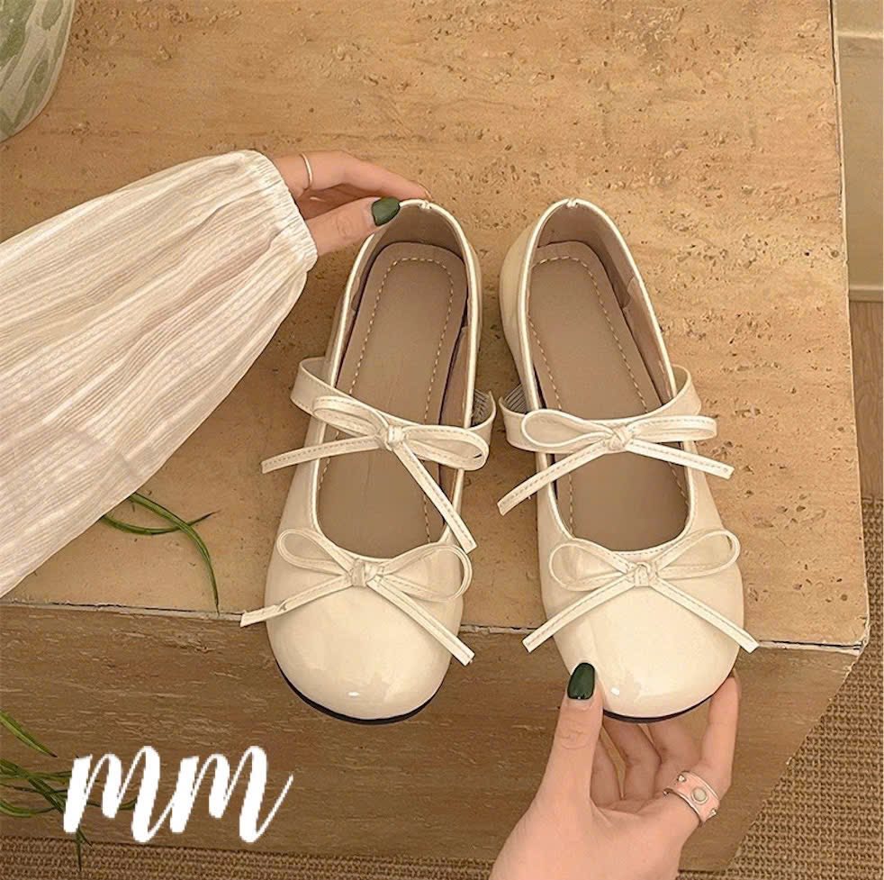 [🆕🇻🇳] Anya Shoes – Chuyên sỉ và lẻ giày VNXK  👕 Top1Fashion 👗   Bệt 2 nơ da bóng mới về , lên chân xinh xỉu . hàng fullbox
Sz 35/39 ( có 39 )
YM056-43
, shares-0✔️ , likes-0❤️️ , date-2025-11-01 02:00:53🇻🇳🇻🇳🇻🇳📰🆕