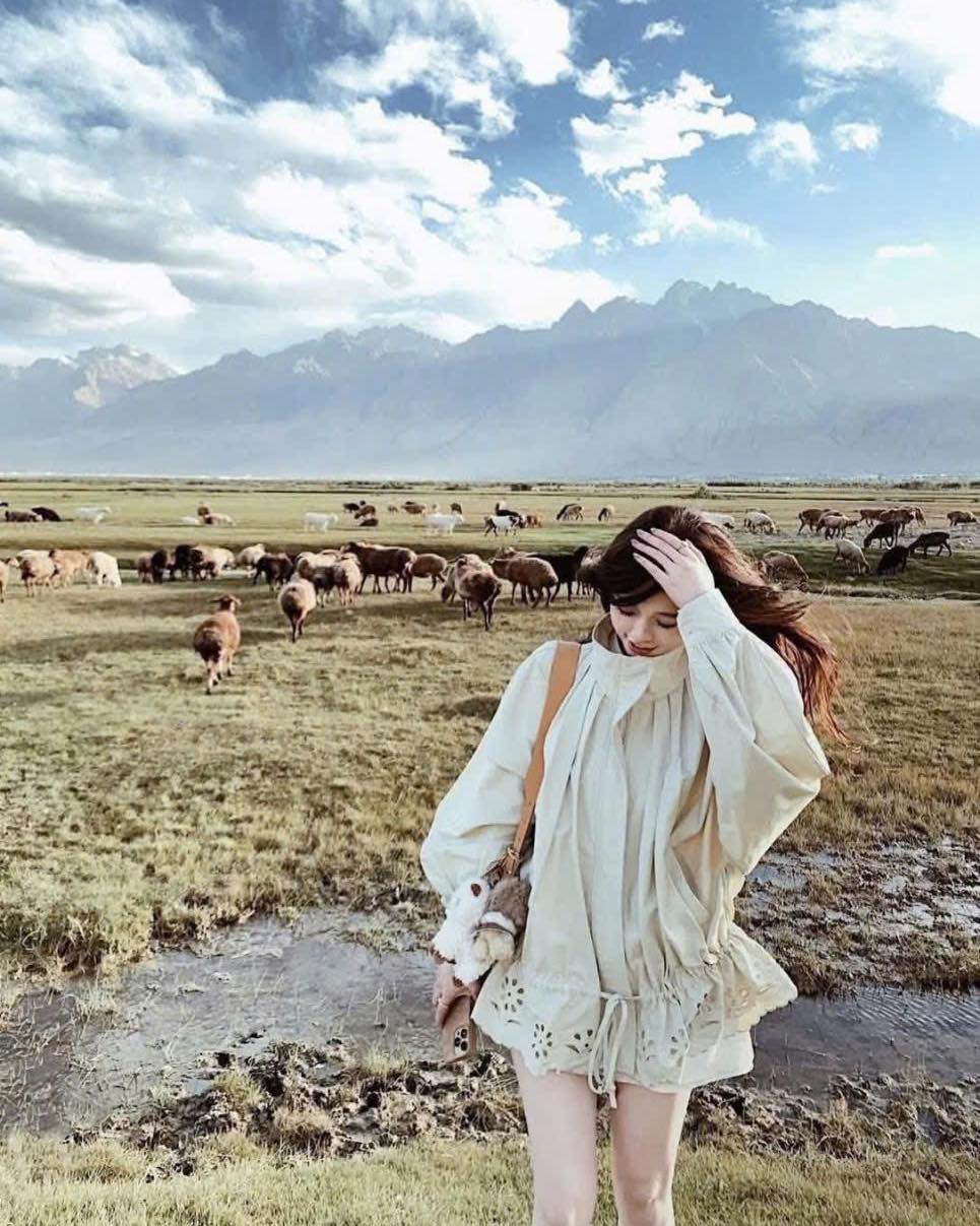 [🆕🇻🇳] TaNa Shop chuyên cung cấp những mẫu thời trang mới nhất 👕 Top1Fashion 👗  TANA Đầm Xòe Cổ Sơ Mi Tay Bí Tùng Phối Bèo – D1402
Size:  S M L
Màu: Xám
Thank you for supporting us
_________________________________
𝐂𝐨𝐧𝐭𝐚𝐜𝐭:
Inbox M , shares-0✔️ , likes-0❤️️ , date-2025-11-03 19:00:14🇻🇳🇻🇳🇻🇳📰🆕