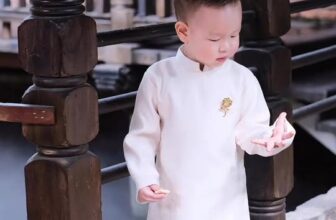 [🆕🇻🇳] Dương Tú Vi – Order Kids – Chuyên hàng quảng châu – thiết kế cao cấp cho bé 🧑‍🧒❤️️👶⭐️ “ 𝐊𝐡𝐞𝐧 𝐞𝐦 , 𝐦𝐨̣̂𝐭 𝐭𝐮̛̀ 𝐭𝐡𝐨̂𝐢 𝐤𝐡𝐨̂𝐧𝐠 đ𝐮̉
𝐘𝐞̂𝐮 𝐞𝐦 , 𝐧𝐠𝐚̀𝐧 𝐦𝐮̀𝐚 𝐭𝐡𝐮 𝐤𝐡𝐨̂𝐧𝐠 đ𝐨̂̉𝐢 “
____________________________
#xuhuongfb #fbviralreels #Thờitrangchobé  , shares-0✔️ , likes-0❤️️ , date-2025-11-04 16:26:05🇻🇳🇻🇳🇻🇳📰🆕