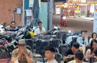 [🆕🇻🇳] Thời Trang Nam Nữ P&P Chuyên sĩ lẻ thời trang nam nữ phụ kiện túi xách giày dép trang sức đồng hồ 👕 Top1Fashion 👗  CÙNG XEM LẠI TỐI THỨ 7 SIÊU CHÁY VUI VẺ CÙNG DJ NABII XINH ĐẸP NHA
(Hôm đó khách yêu nào của shop có trong clip bình luận cho shop vui với ạ )Cảm ơn khá , shares-0✔️ , likes-3❤️️ , date-2025-11-04 01:12:30🇻🇳🇻🇳🇻🇳📰🆕